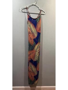 Womens Fashion Nova Sleeveless Long Dress Leaves Print Size Large Multicolor